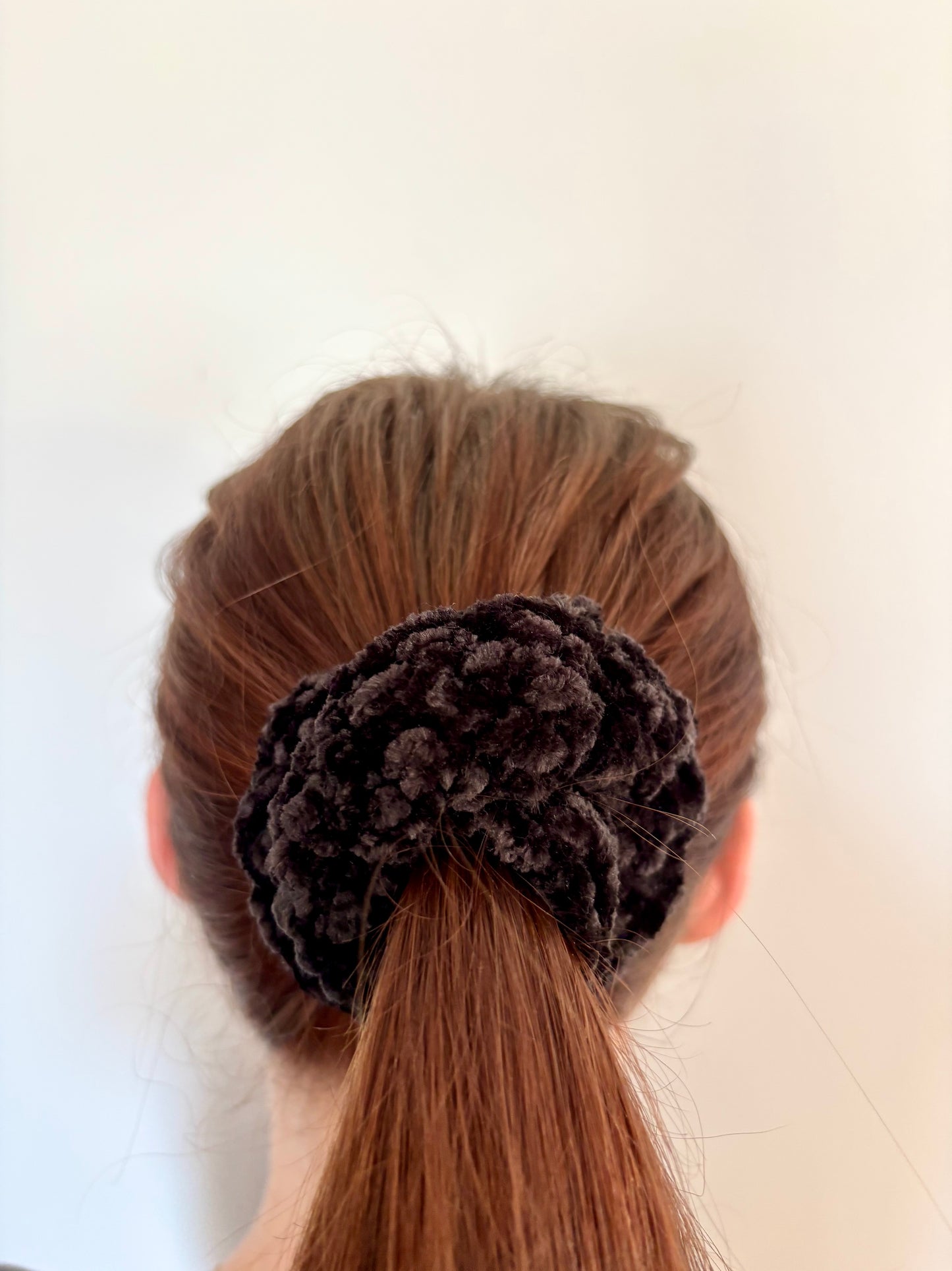 Velvet Scrunchie - Black